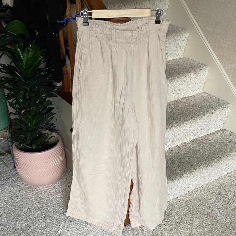 GAP Light Beige Chinos Beach Pants - Picture 2 of 9